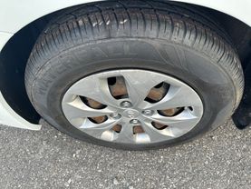 2015 HYUNDAI ACCENT