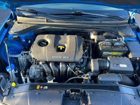 2017 HYUNDAI ELANTRA SEDAN BLUE AUTOMATIC - Auto Spot