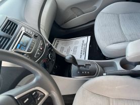2015 HYUNDAI ACCENT