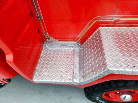 1989 TOYOTA HIACE TRUCK 2L FIRE TRUCK