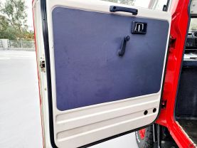 1989 TOYOTA HIACE TRUCK 2L FIRE TRUCK