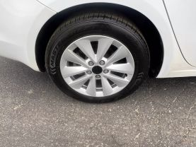 2015 DODGE DART SEDAN WHITE AUTOMATIC - Auto Spot