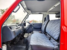 1989 TOYOTA HIACE TRUCK 2L FIRE TRUCK
