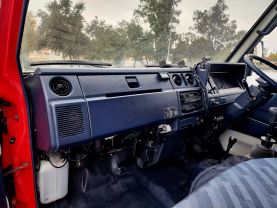 1989 TOYOTA HIACE TRUCK 2L FIRE TRUCK