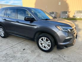 2017 Honda Pilot - Image 4