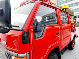 1989 TOYOTA HIACE TRUCK 2L FIRE TRUCK