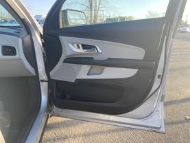 2017 CHEVROLET EQUINOX SUV SILVER AUTOMATIC - Auto Spot