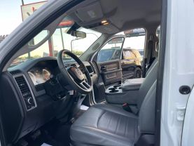 2019 RAM 1500 CLASSIC QUAD CAB PICKUP WHITE AUTOMATIC -  V & B Auto Sales