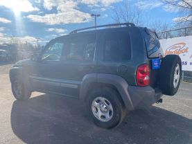 2003 JEEP LIBERTY SUV GREEN AUTOMATIC - Auto Spot