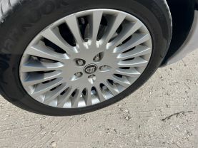 2006 JAGUAR XJ SEDAN V8, 4.2 LITER XJ VANDEN PLAS SEDAN 4D