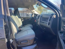 2013 RAM 1500 QUAD CAB PICKUP BLACK AUTOMATIC - Auto Spot