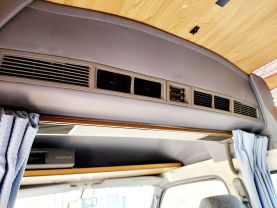 1997 TOYOTA HIACE CAMPER 1KZ-TE DX
