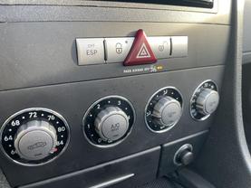 2007 MERCEDES-BENZ SLK-CLASS CONVERTIBLE V6, 3.0 LITER SLK 280 ROADSTER 2D - LA Auto Star in Virginia Beach, VA