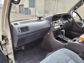 1997 TOYOTA HIACE CAMPER 1KZ-TE DX