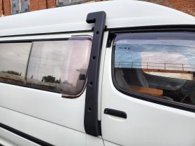 1997 TOYOTA HIACE CAMPER 1KZ-TE DX