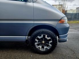 1996 TOYOTA GRANVIA VAN 1KZ-TE G