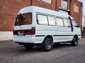 1997 TOYOTA HIACE CAMPER 1KZ-TE DX