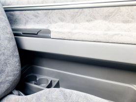 1997 NISSAN ELGRAND SUV VG33E V