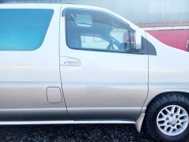 1997 NISSAN ELGRAND SUV VG33E V