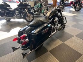2013 HARLEY DAVIDSON ROAD KING MOTORCYCLE - -