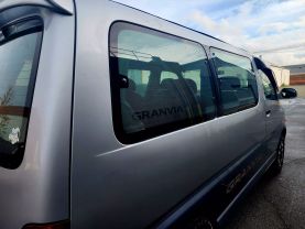 1996 TOYOTA GRANVIA VAN 1KZ-TE G