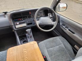 1997 TOYOTA HIACE CAMPER 1KZ-TE DX