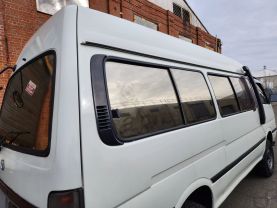 1997 TOYOTA HIACE CAMPER 1KZ-TE DX