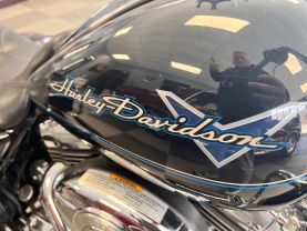 2013 HARLEY DAVIDSON ROAD KING MOTORCYCLE - -