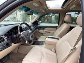 2013 GMC YUKON XL 1500 SUV CREAM AUTOMATIC - Citywide Auto Group LLC