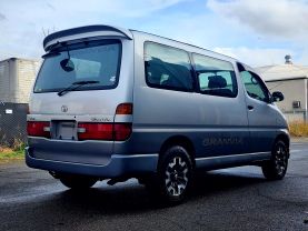 1996 TOYOTA GRANVIA VAN 1KZ-TE G
