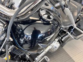 2013 HARLEY DAVIDSON ROAD KING MOTORCYCLE - -