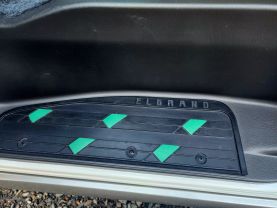 1997 NISSAN ELGRAND SUV VG33E V