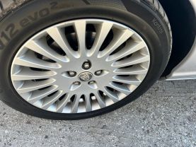 2006 JAGUAR XJ SEDAN V8, 4.2 LITER XJ VANDEN PLAS SEDAN 4D