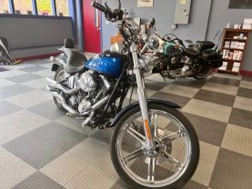 2004 HARLEY DAVIDSON SOFTAIL DEUCE MOTORCYCLE - -