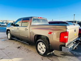 2012 CHEVROLET SILVERADO 1500 CREW CAB PICKUP V8, FLEX FUEL, 5.3 LITER LTZ PICKUP 4D 5 3/4 FT
