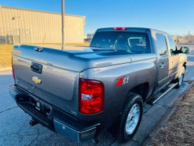2012 CHEVROLET SILVERADO 1500 CREW CAB PICKUP V8, FLEX FUEL, 5.3 LITER LTZ PICKUP 4D 5 3/4 FT