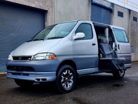 1996 TOYOTA GRANVIA VAN 1KZ-TE G