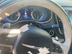 2015 Chrysler 200 - Image 16