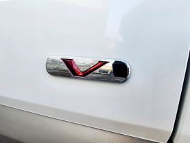 1997 NISSAN ELGRAND SUV VG33E V