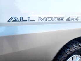 1997 NISSAN ELGRAND SUV VG33E V