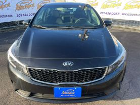 2017 KIA FORTE5 HATCHBACK BLACK AUTOMATIC - Auto Spot