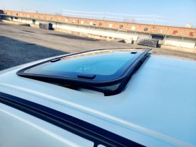 1997 NISSAN ELGRAND SUV VG33E V