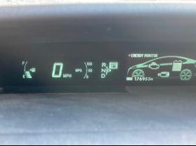 2010 TOYOTA PRIUS HATCHBACK 4-CYL, HYBRID, 1.8 LITER III HATCHBACK 4D