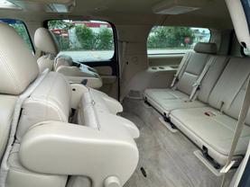 2013 GMC YUKON XL 1500 SUV CREAM AUTOMATIC - Citywide Auto Group LLC