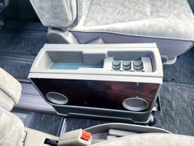 1997 NISSAN ELGRAND SUV VG33E V