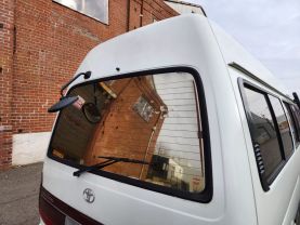 1997 TOYOTA HIACE CAMPER 1KZ-TE DX