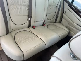 2006 JAGUAR XJ SEDAN V8, 4.2 LITER XJ VANDEN PLAS SEDAN 4D