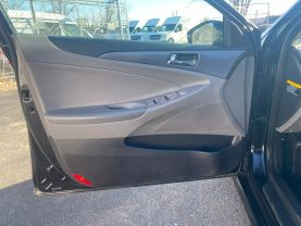 2012 HYUNDAI SONATA SEDAN BLACK AUTOMATIC - Auto Spot
