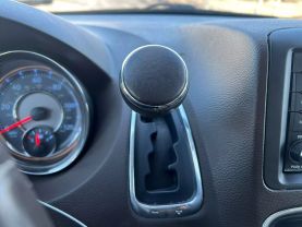 2015 CHRYSLER TOWN & COUNTRY PASSENGER GOLD AUTOMATIC - Auto Spot