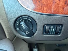 2015 CHRYSLER TOWN & COUNTRY PASSENGER GOLD AUTOMATIC - Auto Spot